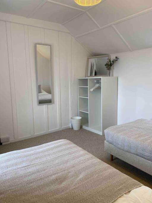 Seagulls Cottage, Touching Distance From Beach Mousehole Extérieur photo